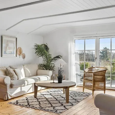 Lf11104-struer-tranebaervej-4 * Struer