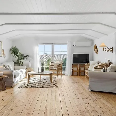 Lf11104-struer-tranebaervej-4